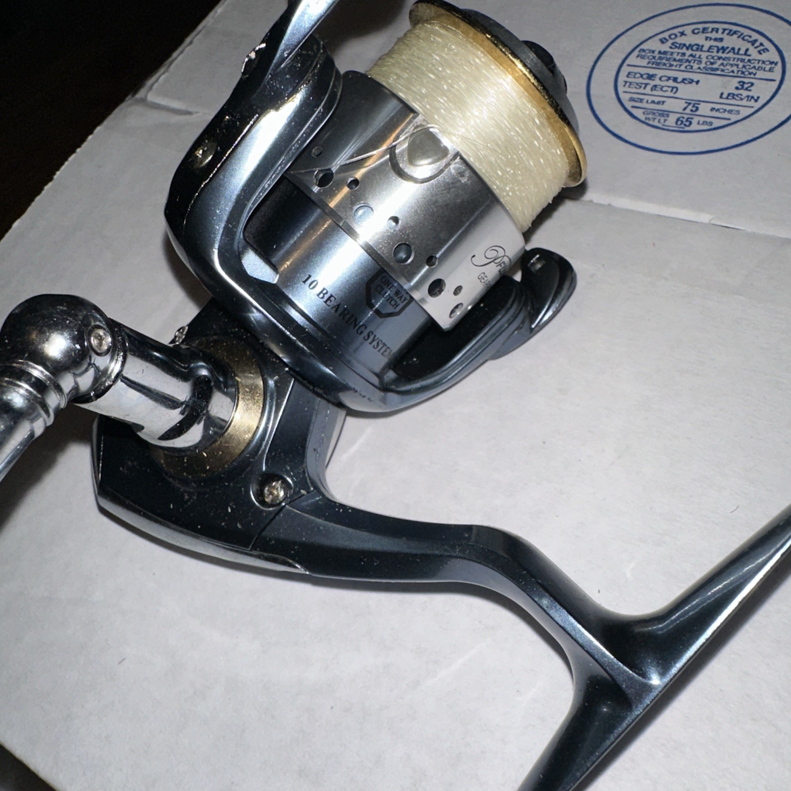 PFLUEGER President #6730 Spinning Fishing Reel 10 Ball Bearings Works Great