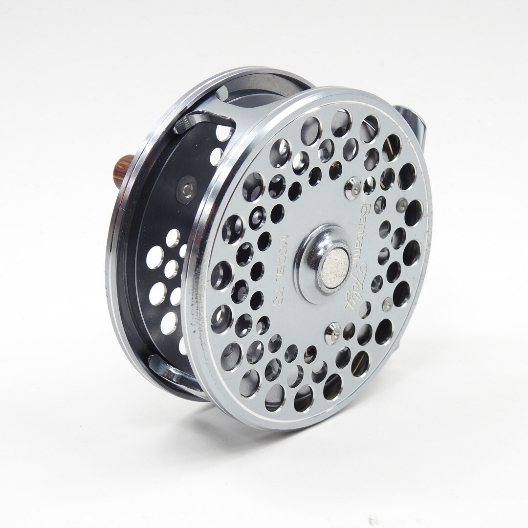 Shimano „Bantam“ Fly Fishing Reel. Model 73. W/ Pouch.