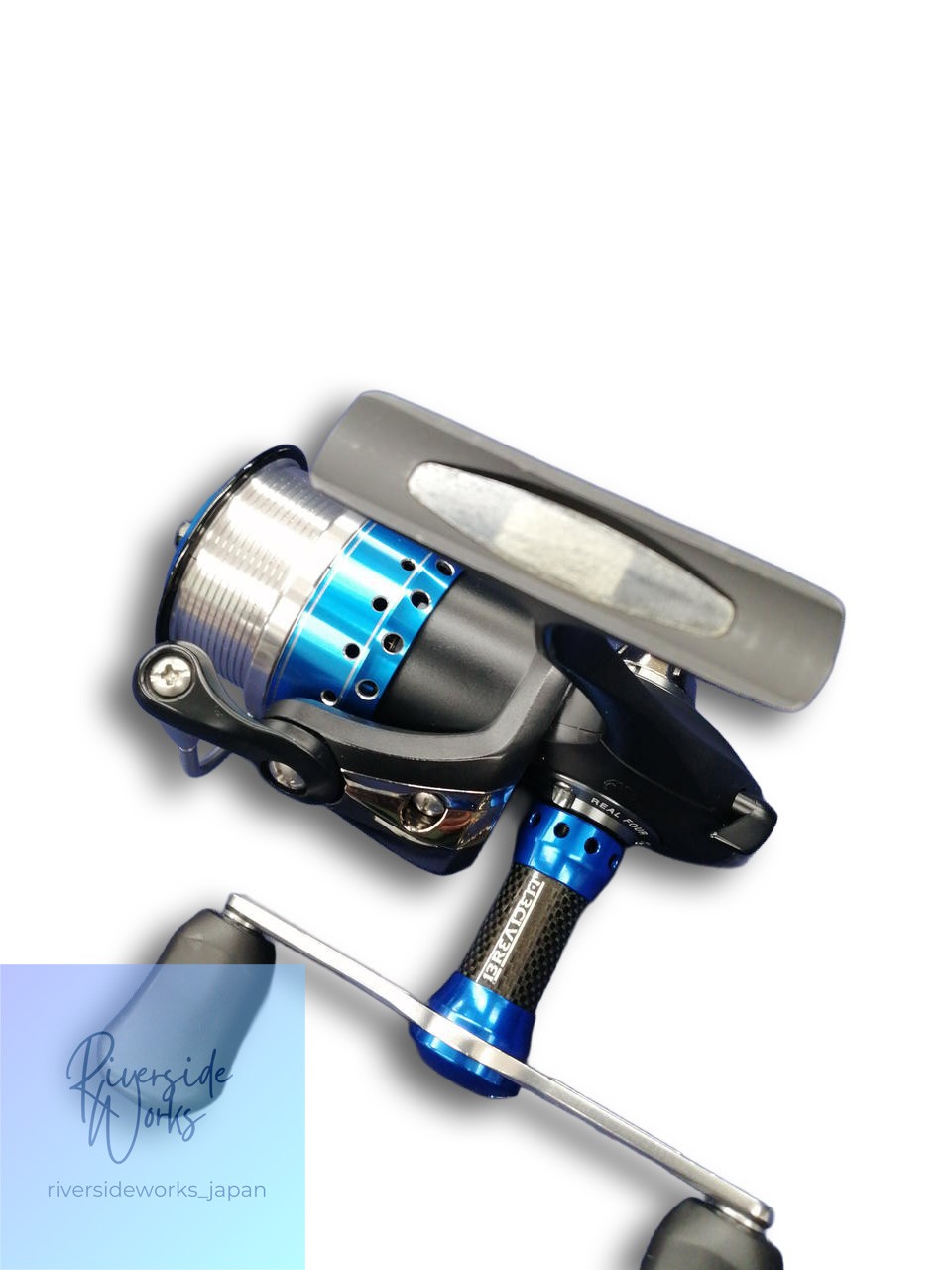 DAIWA BRADIA 2506 Spinning Reel Smooth Operation Fishing Reel