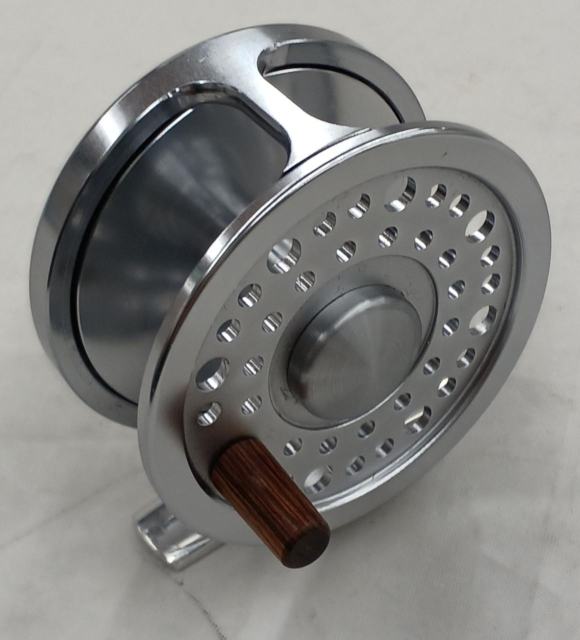 COATAC COMA-6 Fiishing Fly Reel Silver Color Tested w/Case