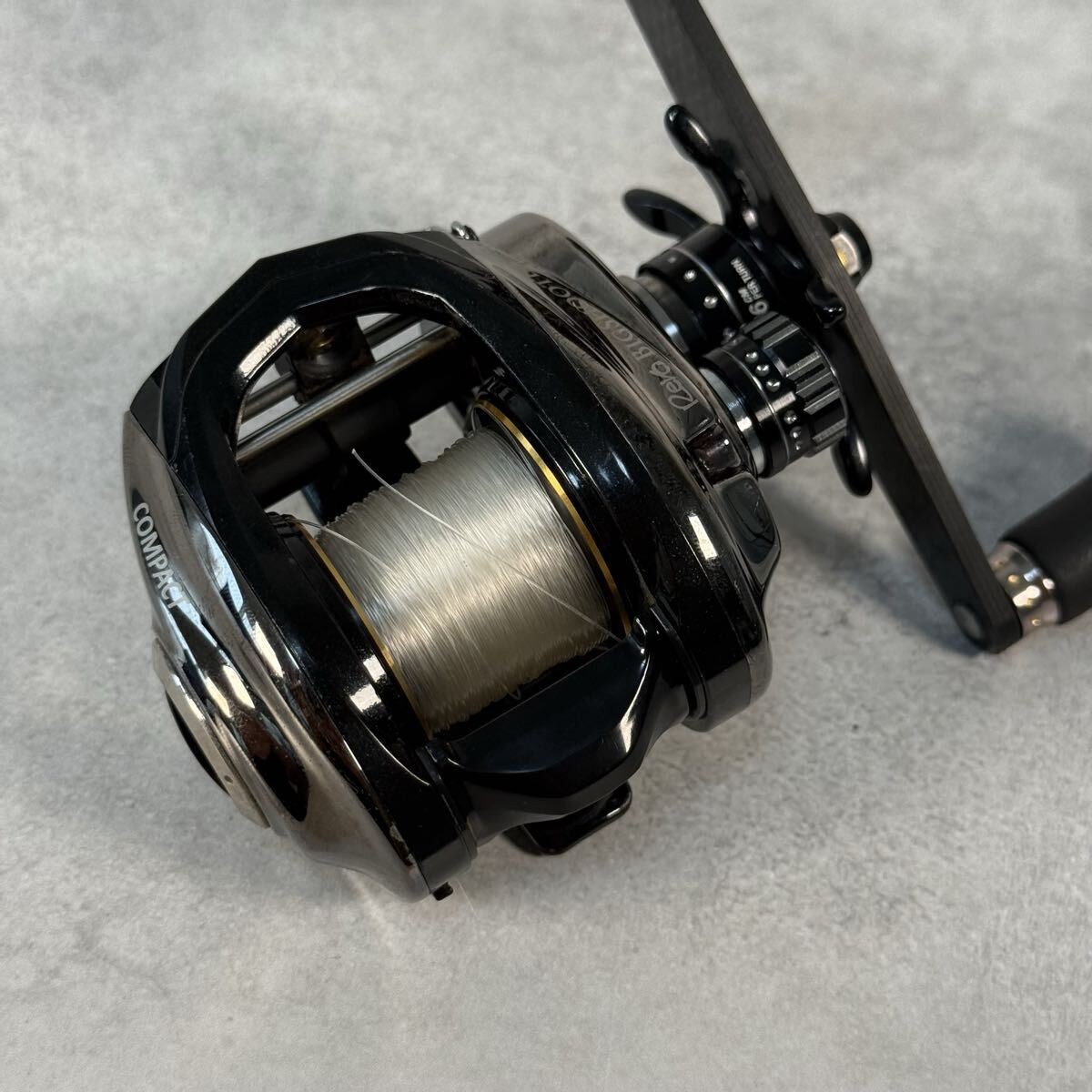 Abu Garcia Revo Big Shooter Compact Right Hand Custom DFL Handle From Japan Used