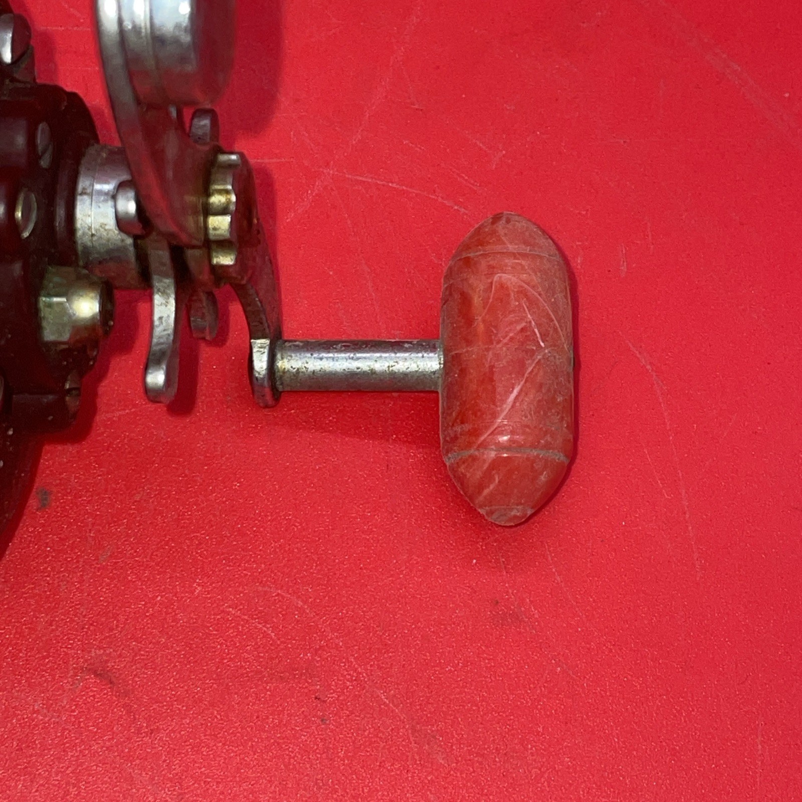 Vintage PENN PEERLESS No. 9 level wind Fishing Reel