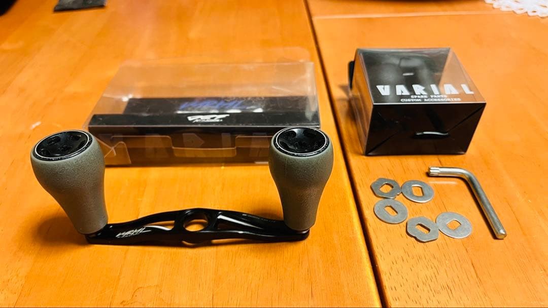 VARIAL 100 Black & FAT KNOB GRAY