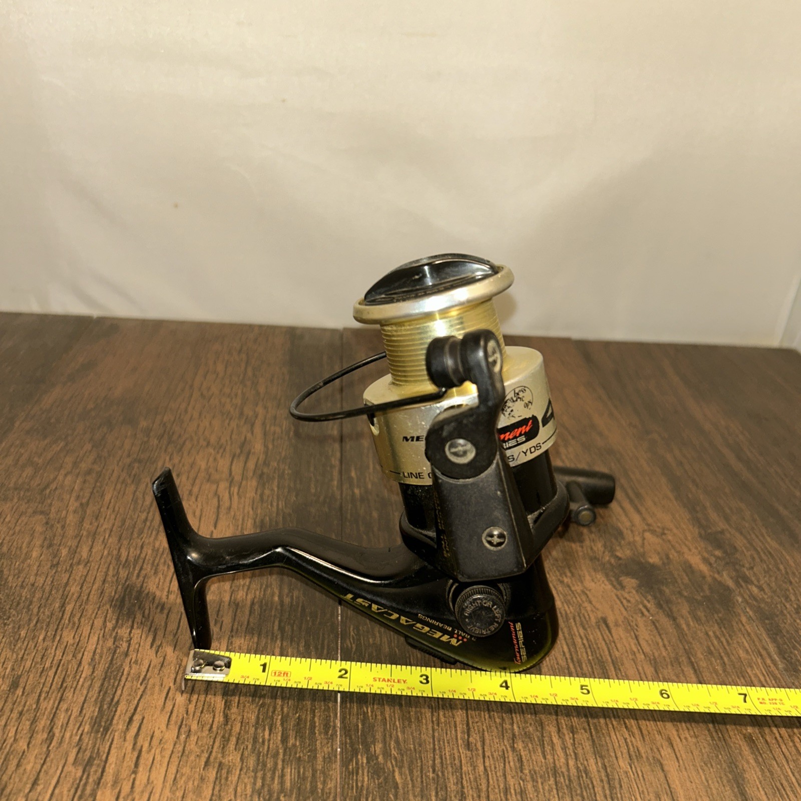 MEGACAST TOURNAMENT SERIES BASS PRO SHOPS SPINNING REEL MEGA 40 RD 15/170 KOREA