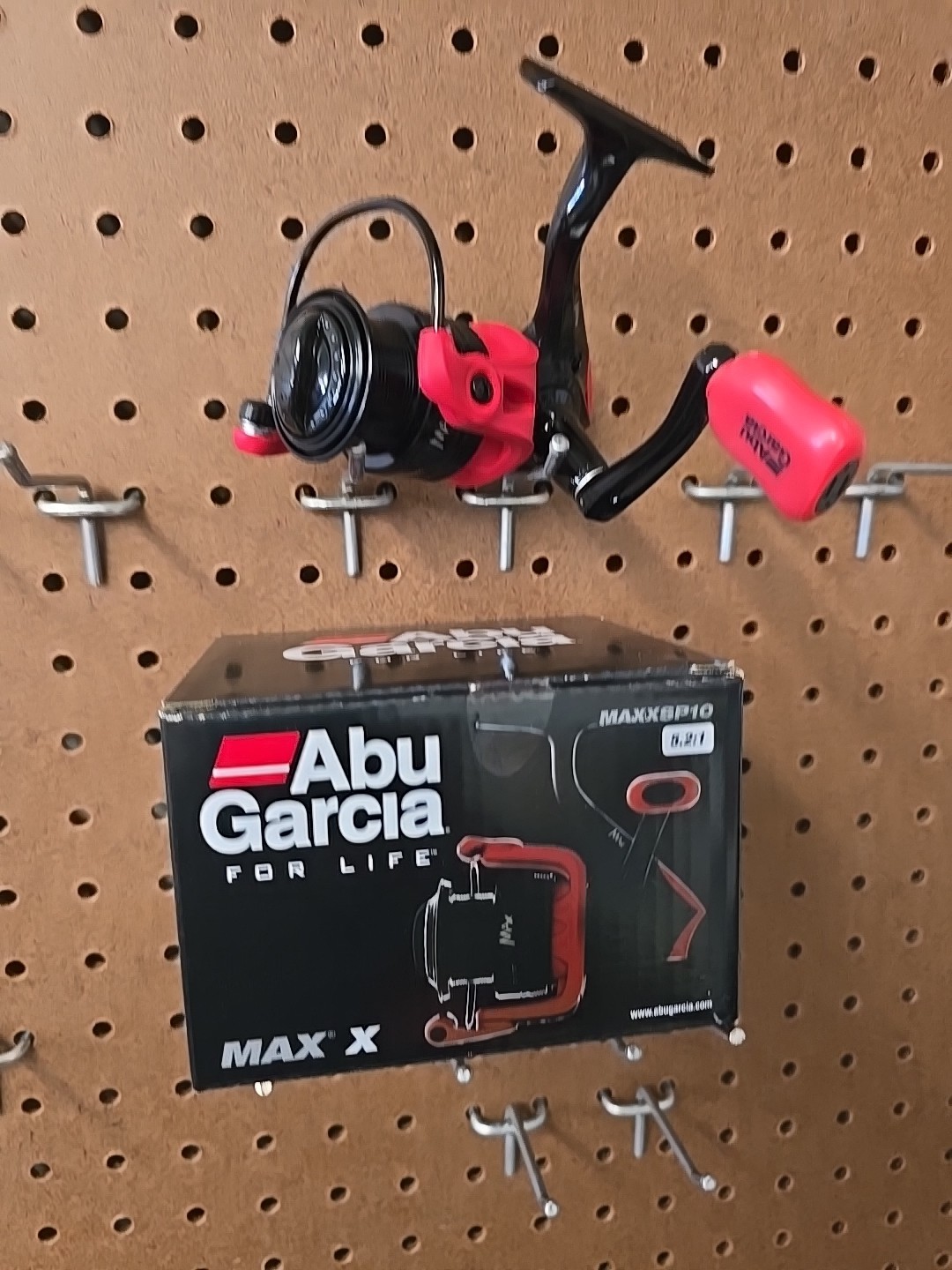 Abu Garcia MaXXSP10 Spinning Fishing Reel~Gear Ratio: 5.2:1~Size: 10
