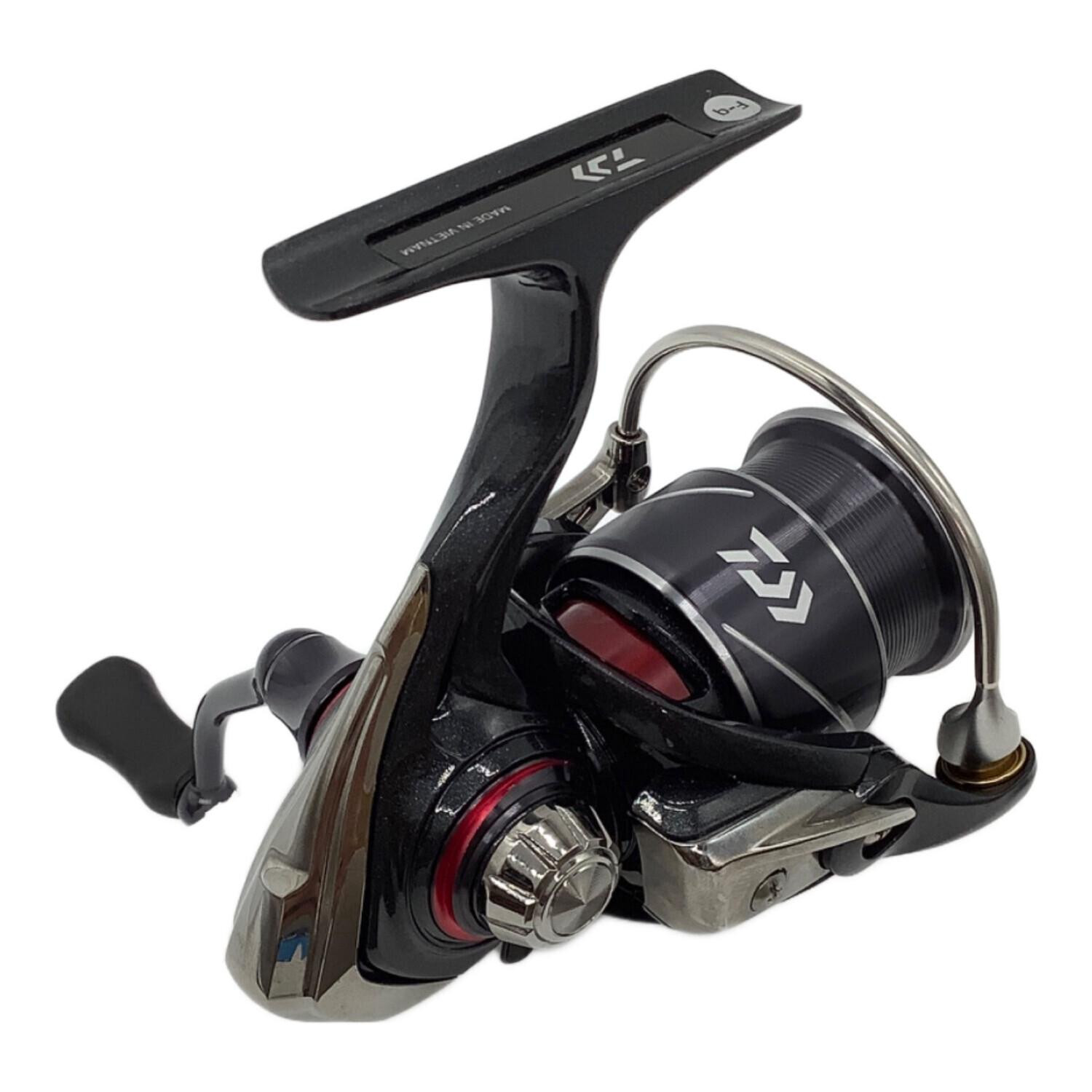 Daiwa Gekkabijin X LT2000S Spinning Reel JDM Black Red Trout Finesse Lure USED