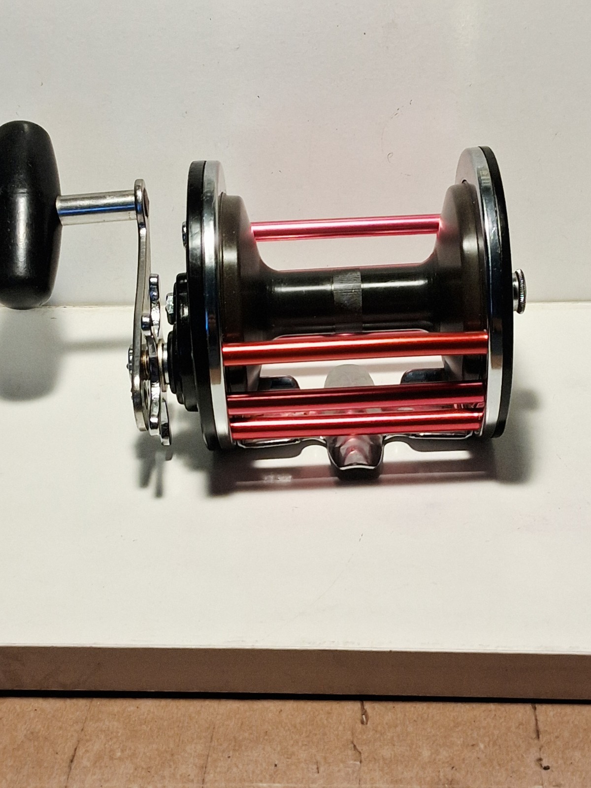 Penn Reels, Long Beach 68, 4/0 wide Aluminum spool reel. Vintage. U.S.A Made.
