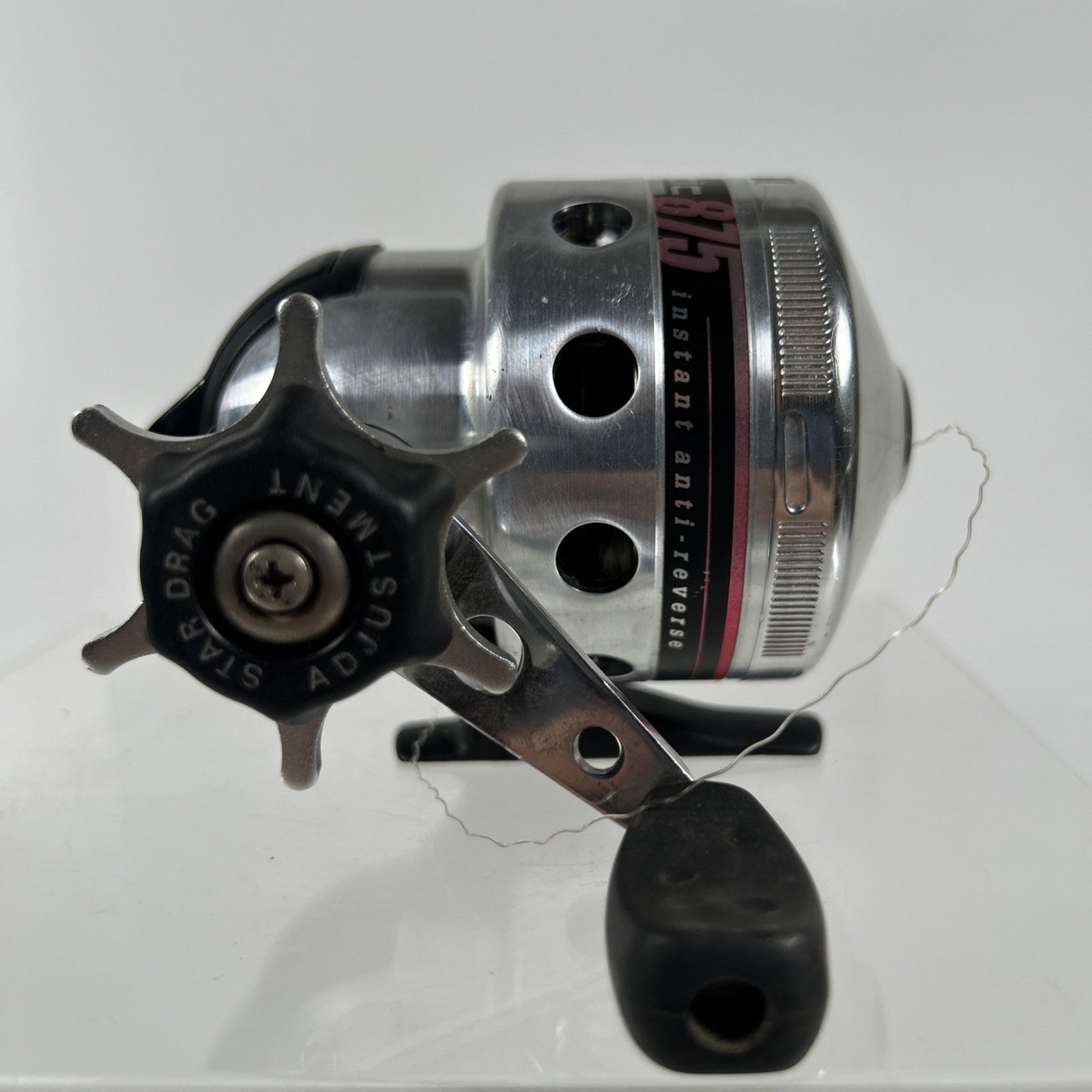 VTG Abu Garcia Abumatic 875 Spincast Reel instant anti-reverse Silver & Black