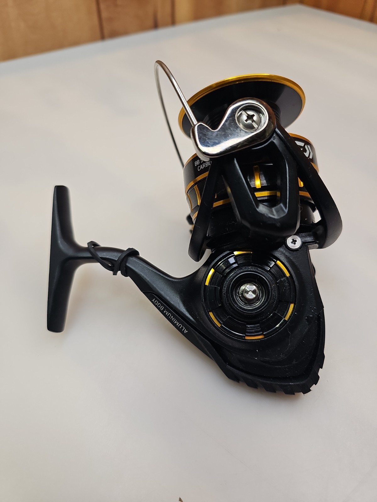 Daiwa BG 4000 Black and Gold Saltwater Spinning Reel BG4000 No Handle
