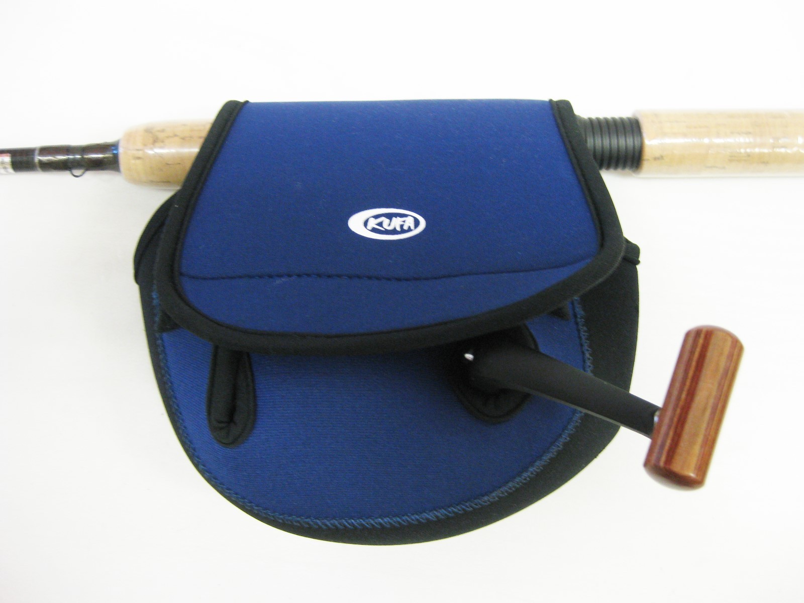 Spinning Reel Cover (Small size; for reel from 500 to 1500 series)