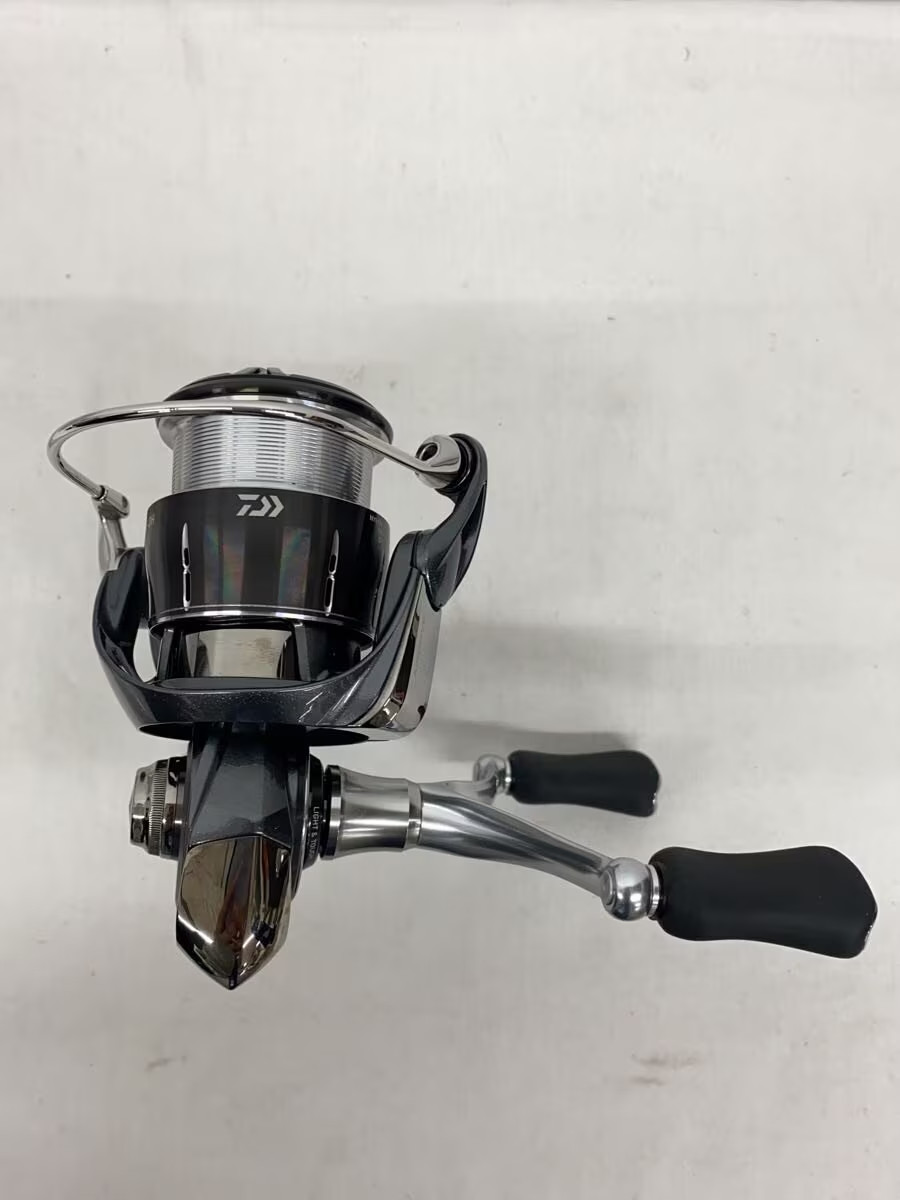 DAIWA 00061213 24 Luvias LT2500S DH 00061213 Spinning Reel