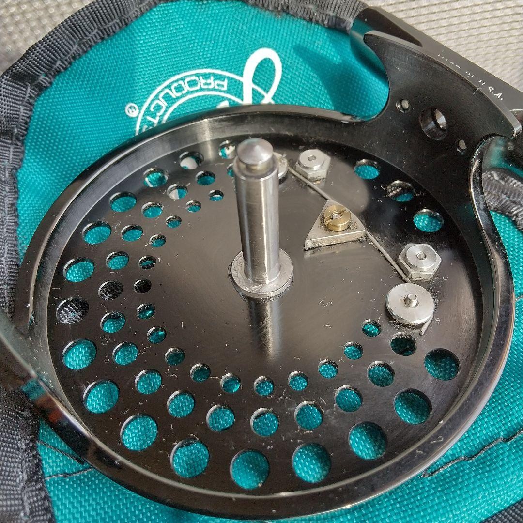 Abel TR-3 Fly Reel Black w/ Box Case Manual Spare Parts from Japan