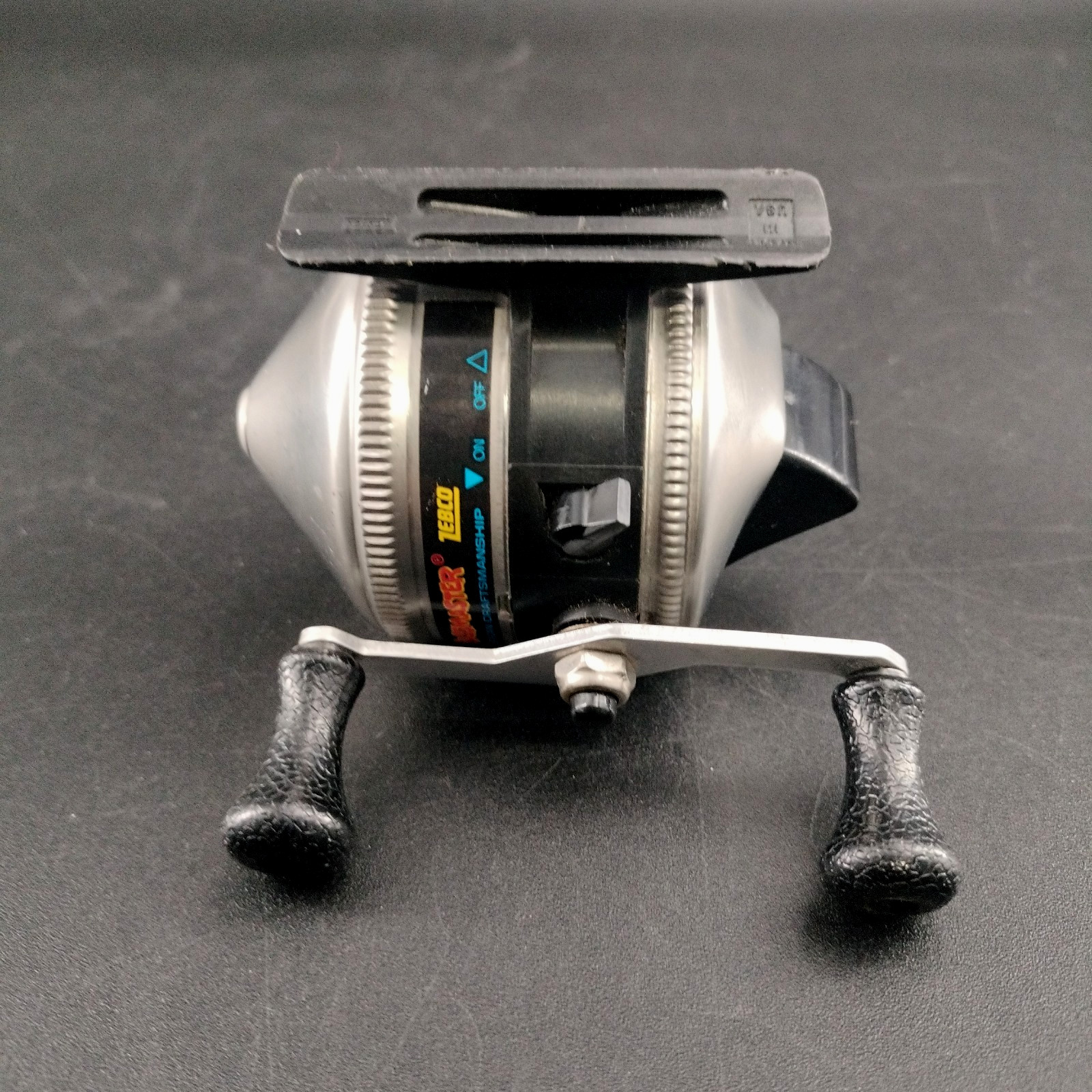 VINTAGE ZEBCO 33 BASSMASTER CASTING KIDS REEL – RARE ZEBCO REEL – NICE !!!