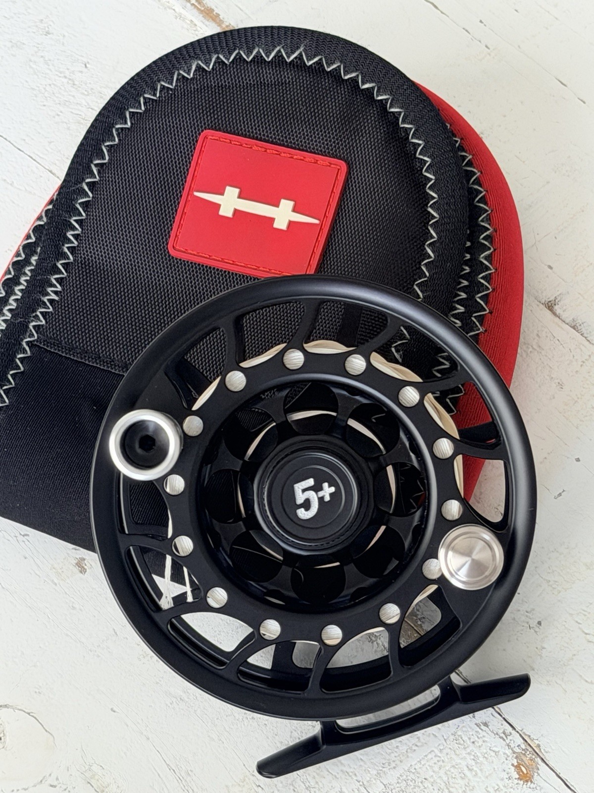 **BEAUTIFUL** 🔥~HATCH~ ICONIC 5+ Black Fly Reel 🔥 ~LEGENDARY~🔥