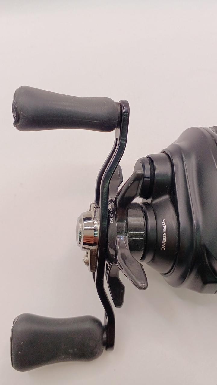 Daiwa Tatula TW 80H Baitcasting Reel High Gear With Box With Manual