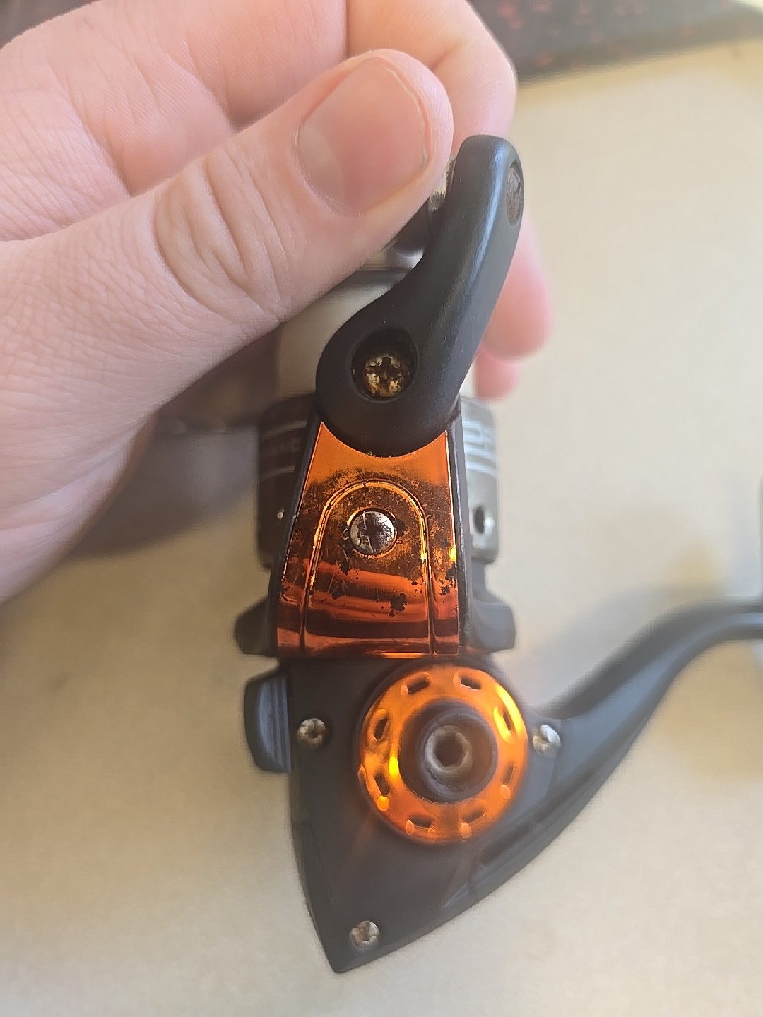 Performance Series R2F Spinning Fishing Reel 6-10 lb Right/Left