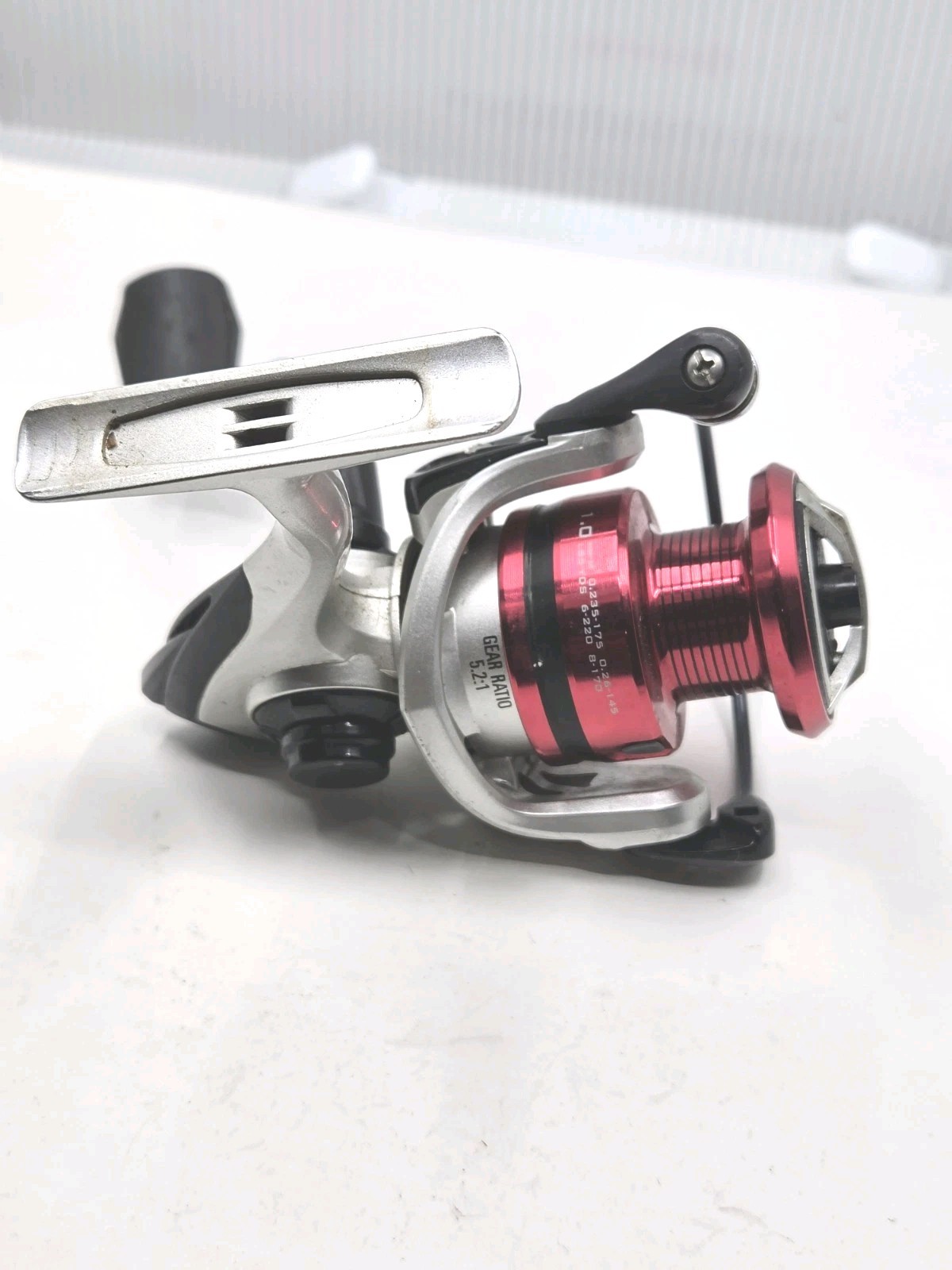 13 Fishing Source F 1 Spinning Fishing Reel 5:2:1 Ratio Very Smooth Ex Condition