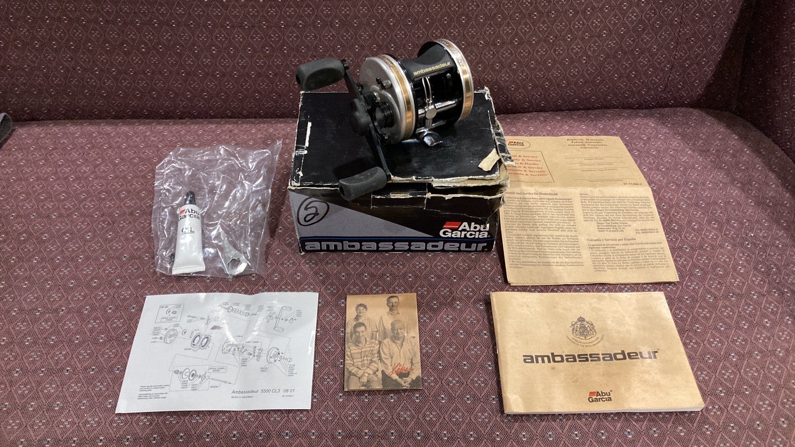 Abu Garcia Ambassadeur 5500 CL3 Baitcast Fishing Reel, RH – NEW