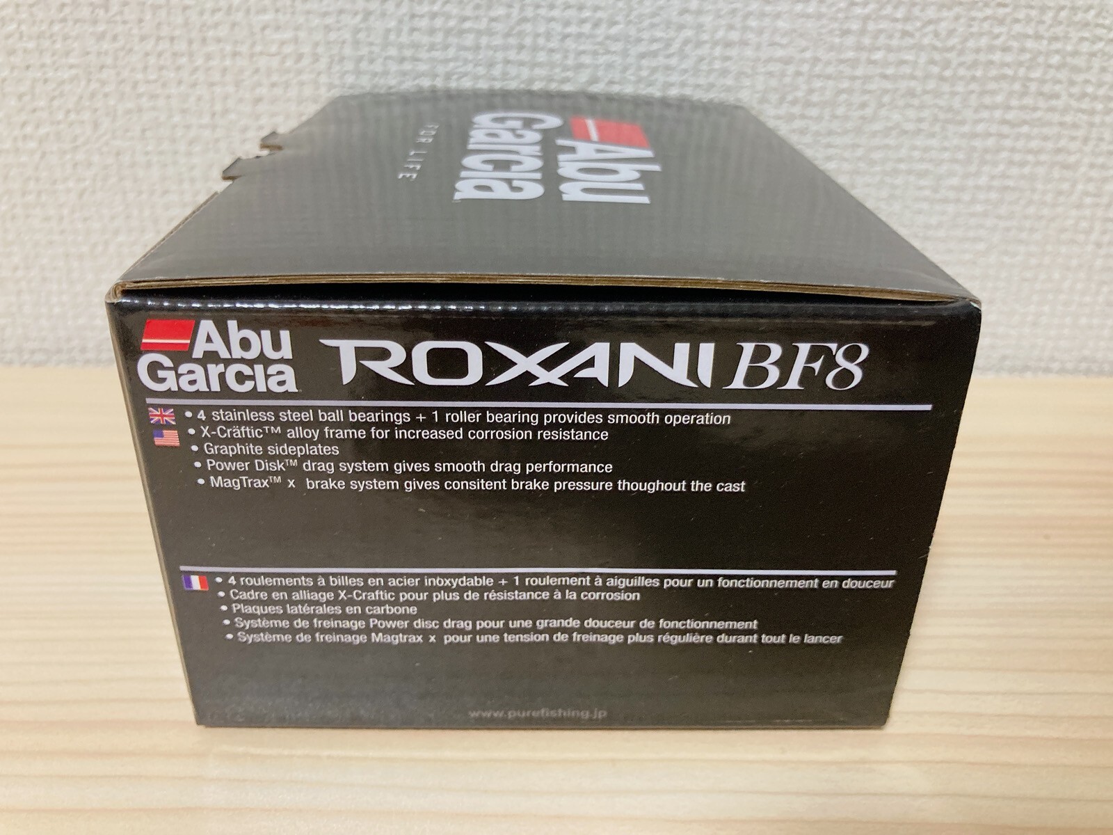 Abu Garcia Baitcasting Reel ROXANI BF8 Right 8.0:1 Bass Fishing Reel IN BOX