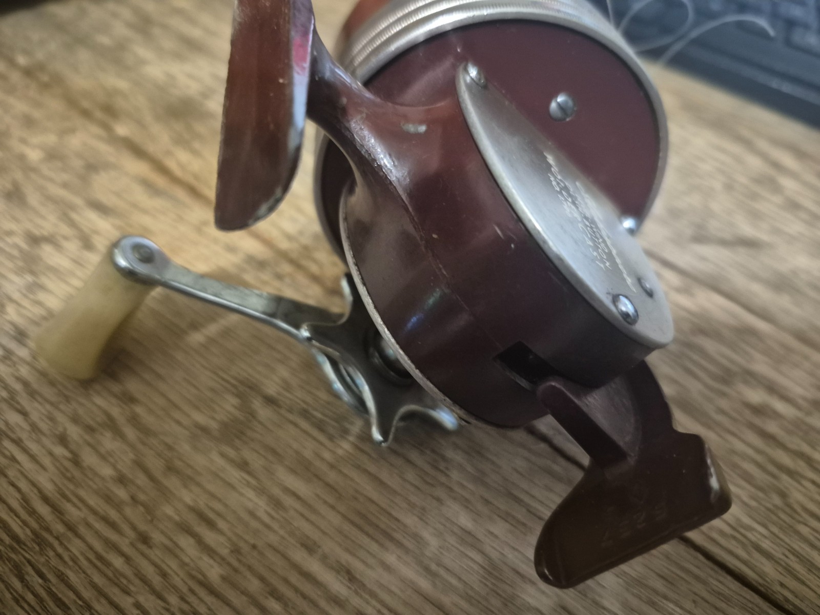 Shakespeare WonderCast No.1796 Model: EK Closed Face Fishing Reel-USA from 1961