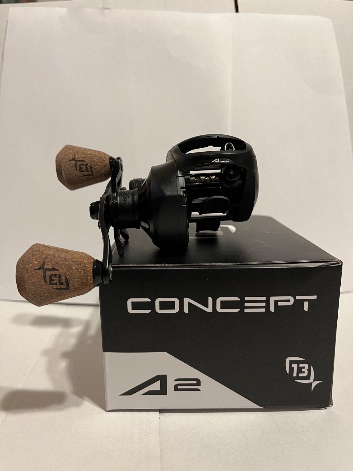 13 Fishing Concept A2 8.3:1 RH Aluminum Body Baitcasting Reel NIB