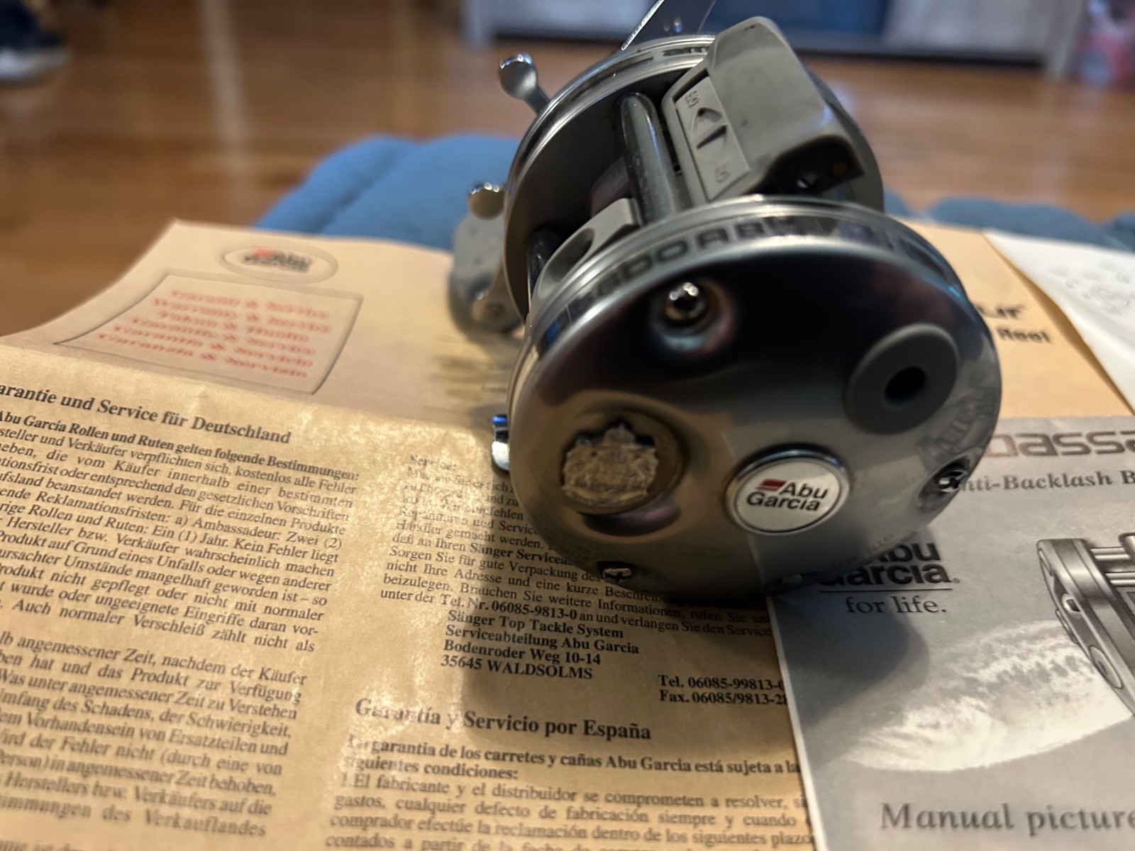 Abu Garcia Ambassadeur 5600AB Anti-Backlash 5.3 Right Hand Baitcasting Reel