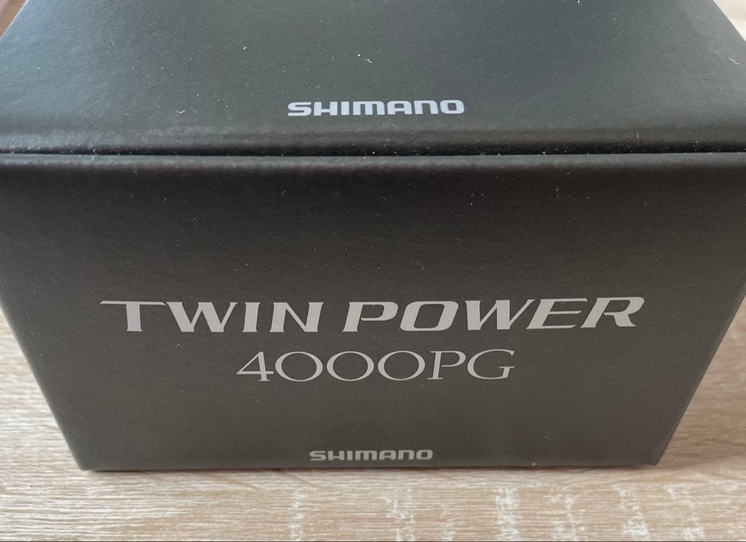 Shimano 24 TWIN POWER C5000XG Spinning Reel