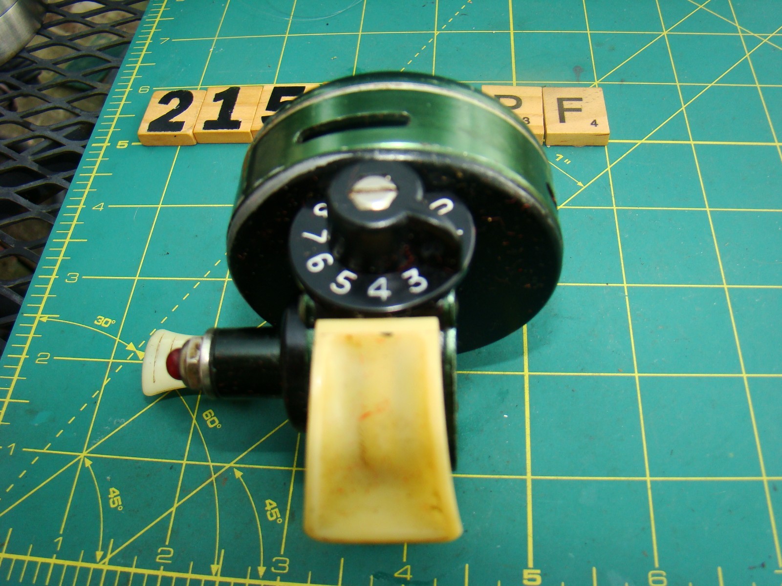 W2155 PF JOHNSON CENTURY 100B CONVERTED TO LEFT HAND RETRIEVE FISHING REEL