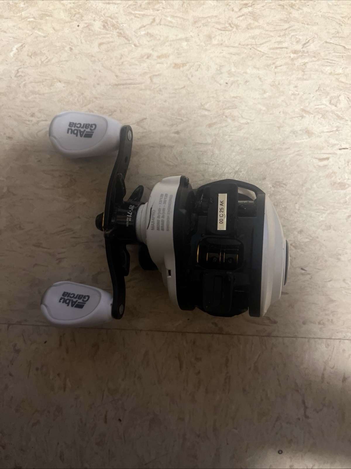 Abu Garcia MAX4PRO Low Profile Reel – 1539728