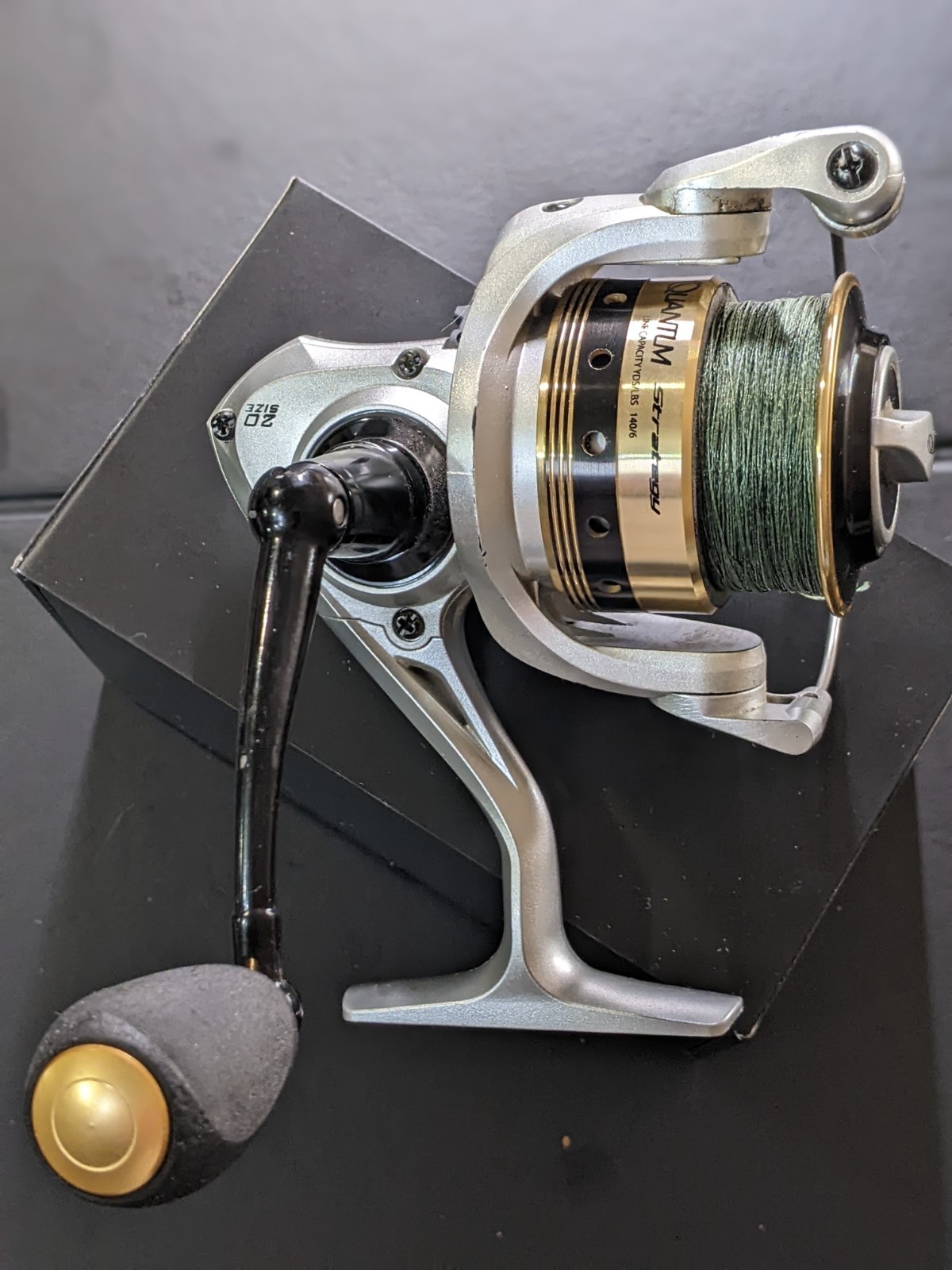Quantum Strategy 20SZ Spinning Reel 5+1 BB