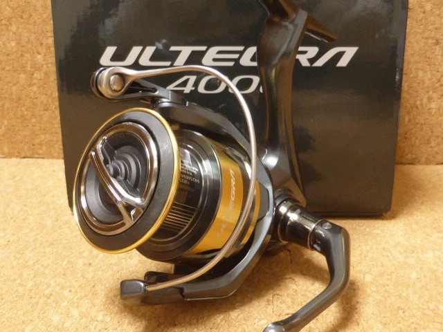 Shimano 25 ULTEGRA 4000 Spinning Reel New in Box