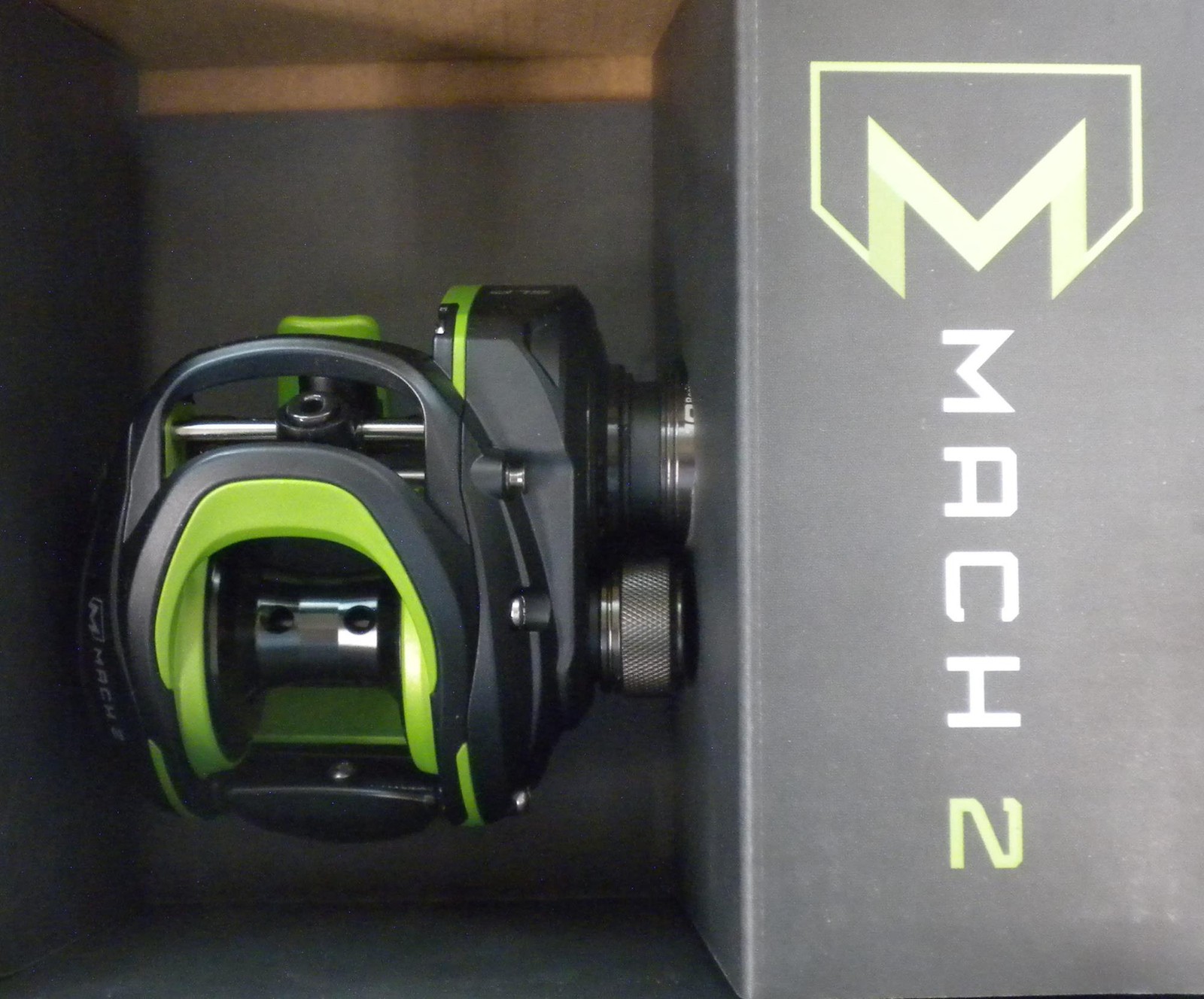 Lews MH2SHG3 Mach II Low Profile 7.5-1 Reel