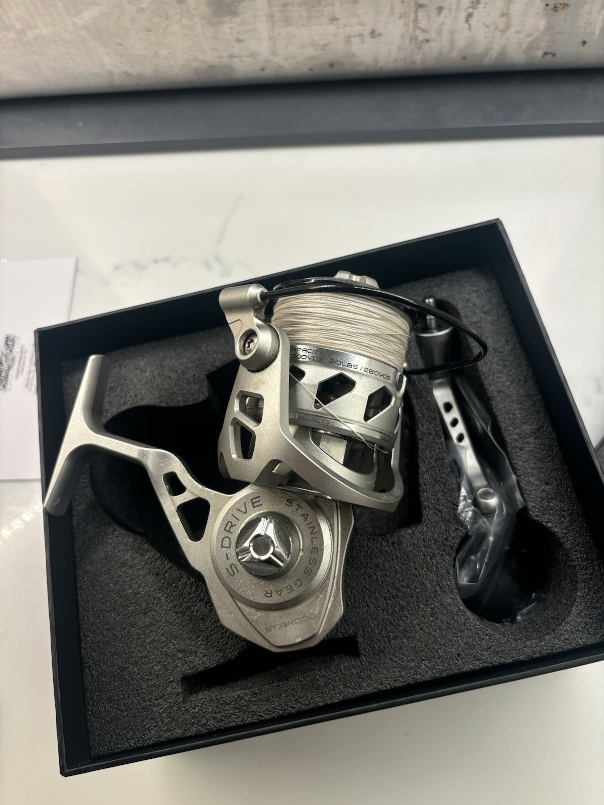 Tsunami SaltX II 4000 Spinning Reel Spinning Drag Titanium Silver/Black