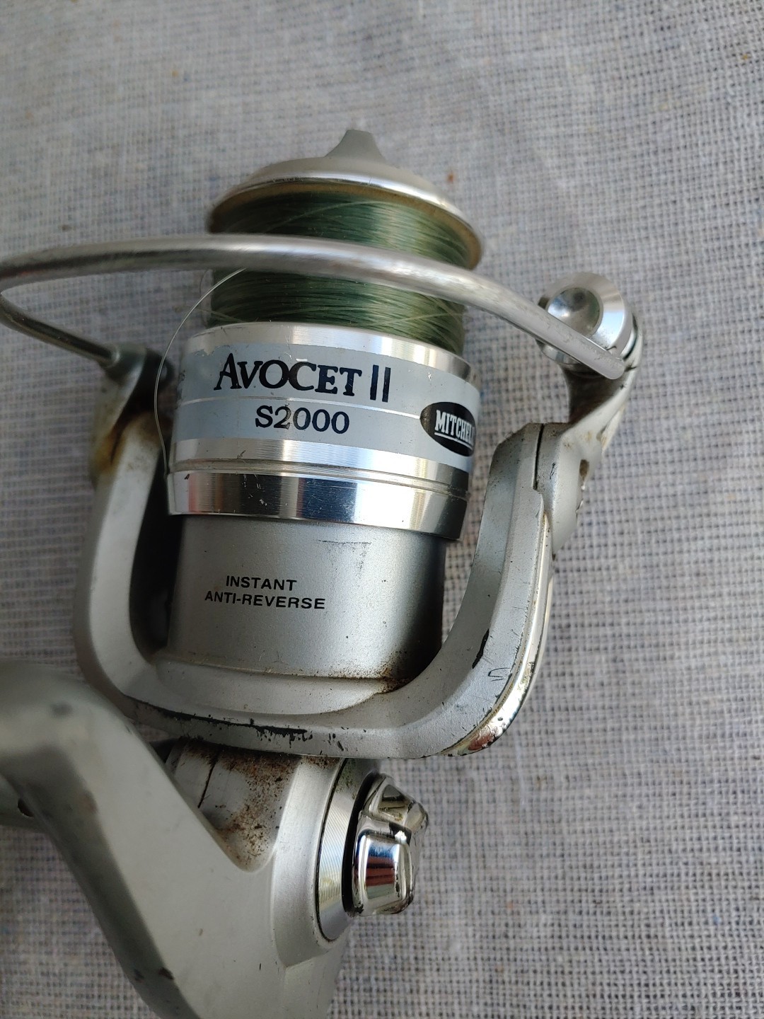 Mitchell Avocet II AVS 2000F S2000 4 Bearings Spinning Reel Fishing Reels Stiff