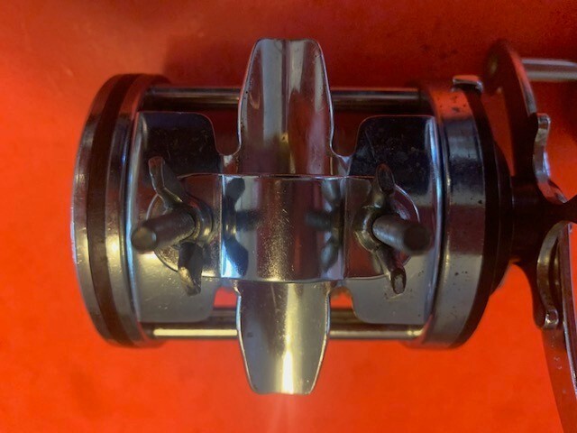 VINTAGE PENN SQUIDDER NO. 140 FISHING REEL NEWELL SPOOL AND STEEL GEARS & GUTS