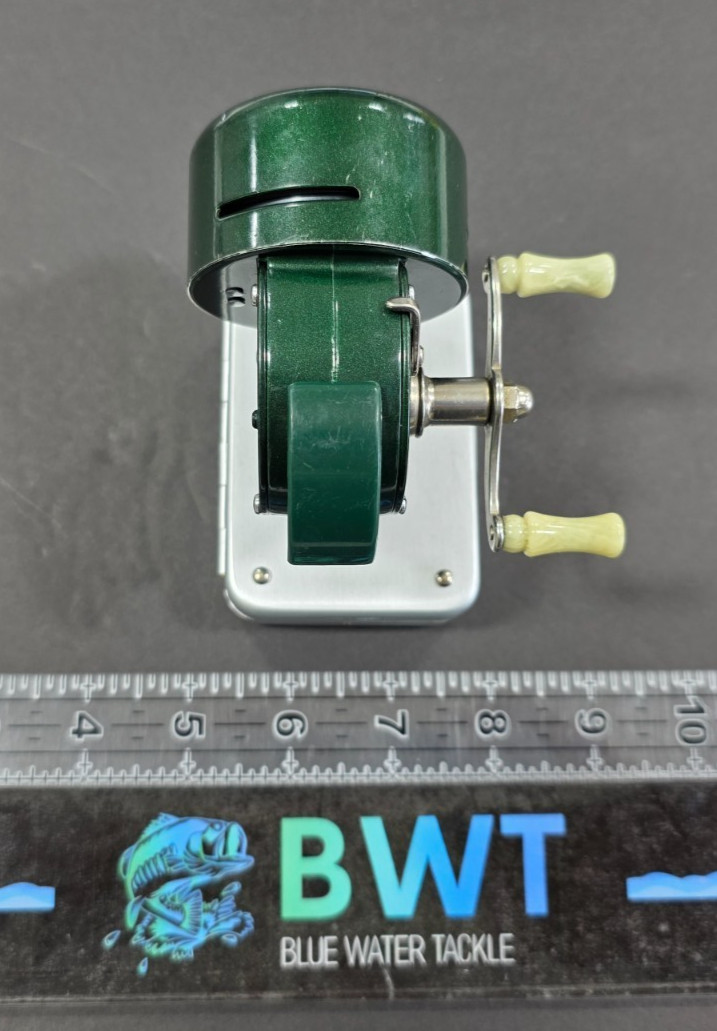 Shakespeare WonderCast No. 1774 Spincast Reel