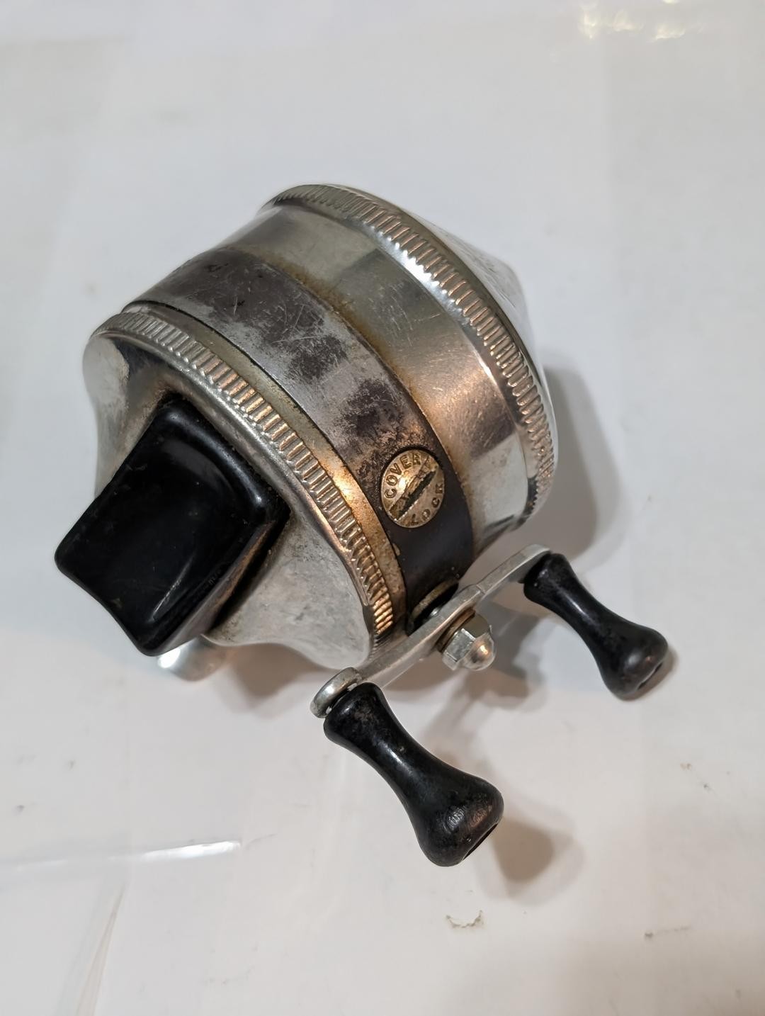 (4) OPEN FACE SPINNING REELS, BERKLEY IRONSILK 20# TEST LINE, VARIOUS SUPPLIES