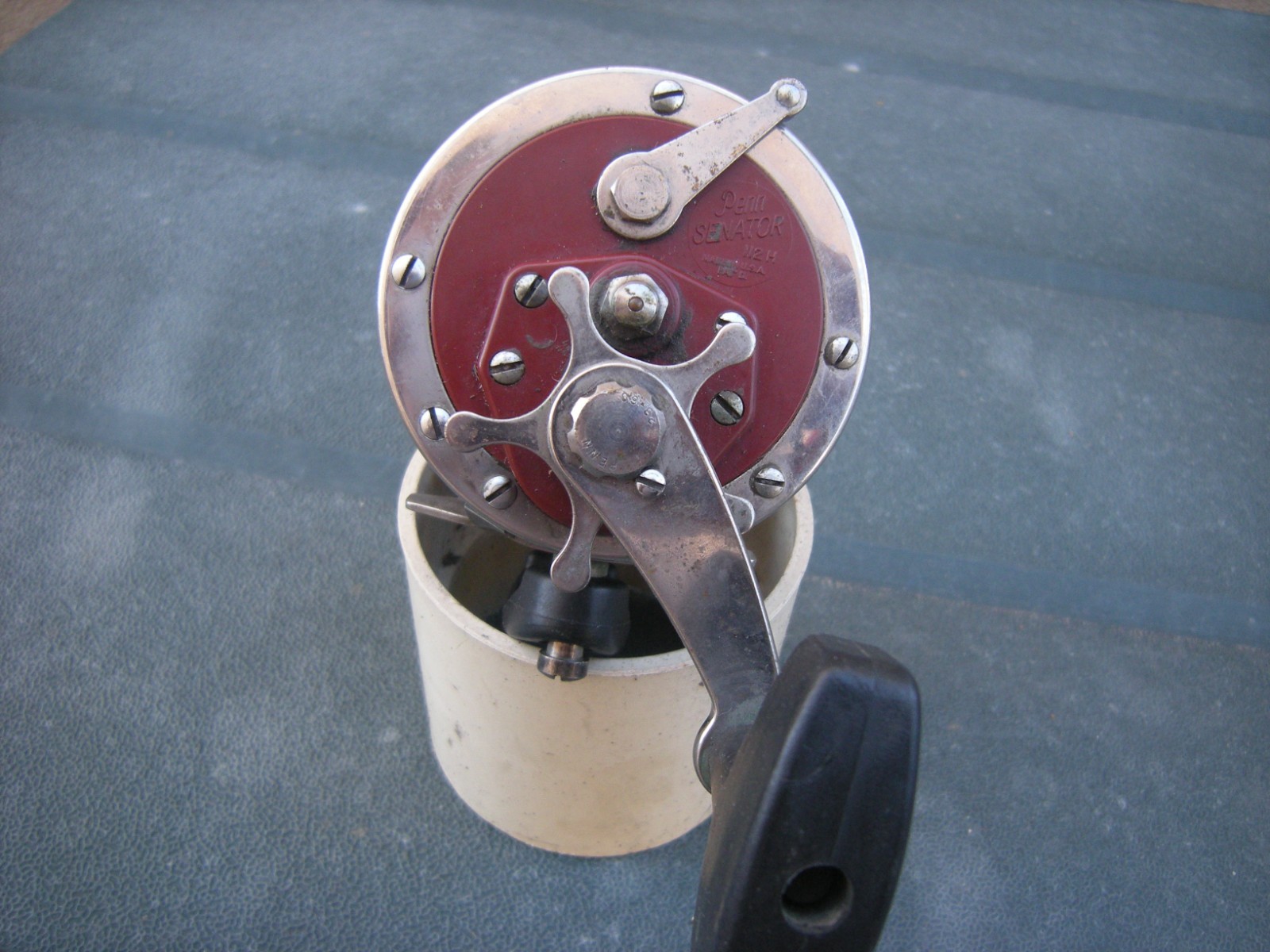 Penn 112H 3/0 Senator Conventional Fishing Reel in Good Condition