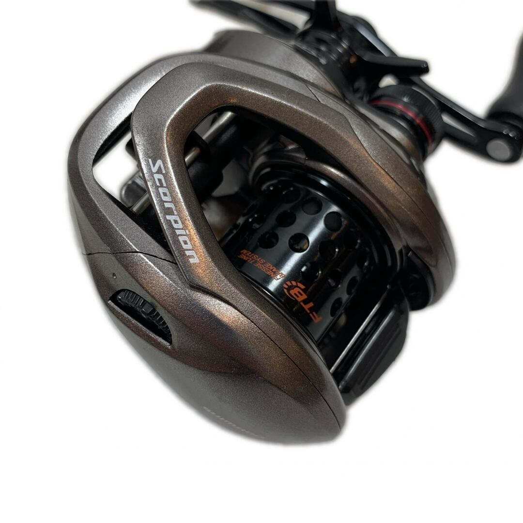 [Used] SHIMANO 17 Scorpion BFS XG Bait Finesse Casting Reel 03757 – From JAPAN