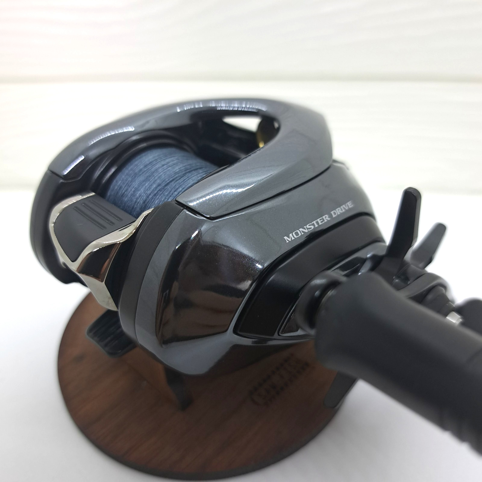 Mint Shimano 18 Antares DC MD XG Right-handle baitcasting reel from Japan