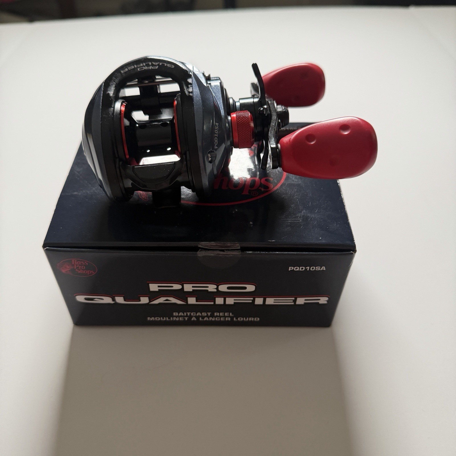 Bass Pro Shops Pro Qualifier PQD10SA Baitcast Reel 5.6:1 Gear Ratio Black