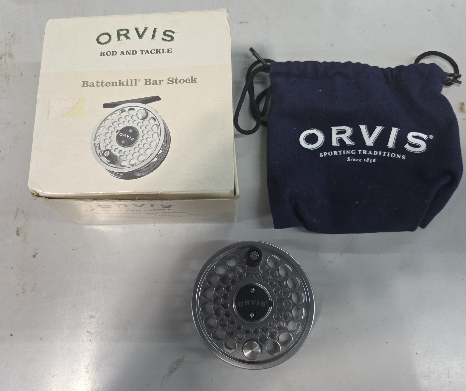 New ORVIS Battenkill Bar Stock III 3″ Extra SPOOL Spare new w/case