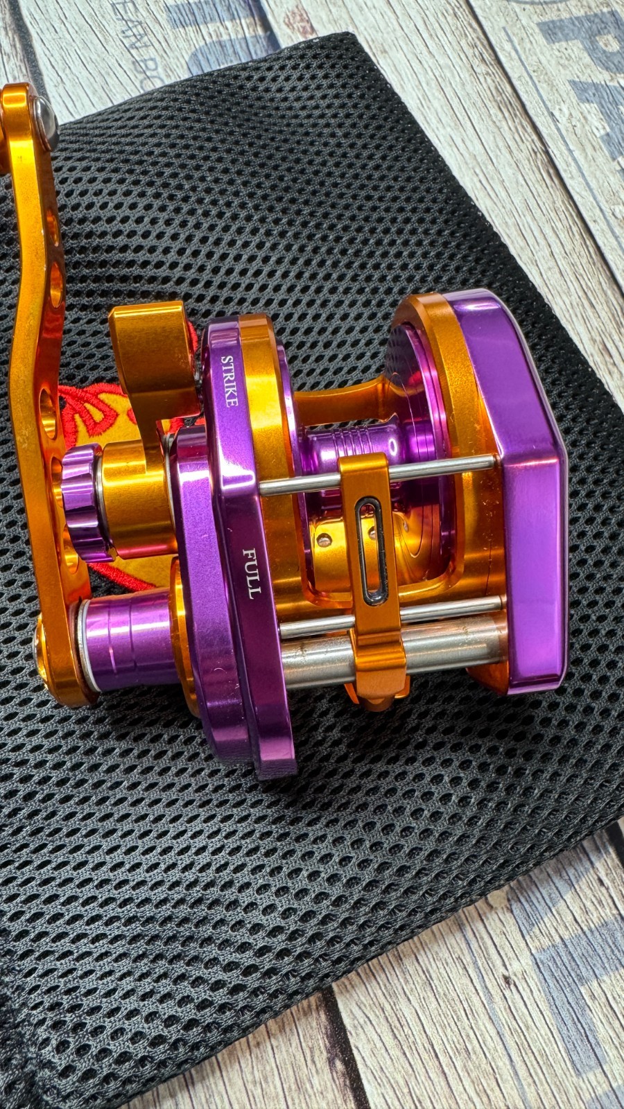 Madox + Palmarius ProPower™ KS2000-R Overhead Jigging Reel