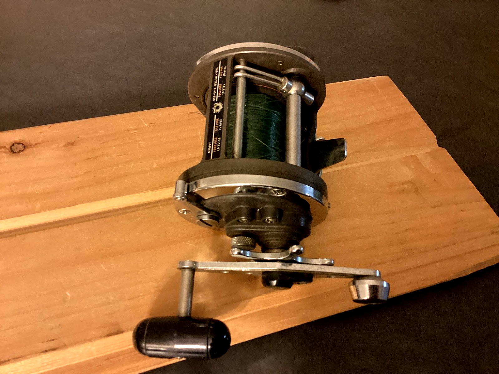 TWO (2) Daiwa Sealine 1 each 27H & 47H Fishing Trolling Reel made in Japan