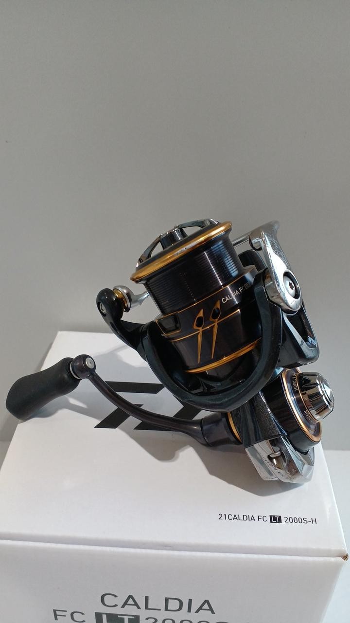 Daiwa 21 Caldia FC LT 2000S-H Spinning Reel 6.2:1 Gear 10kg Drag 9.8oz
