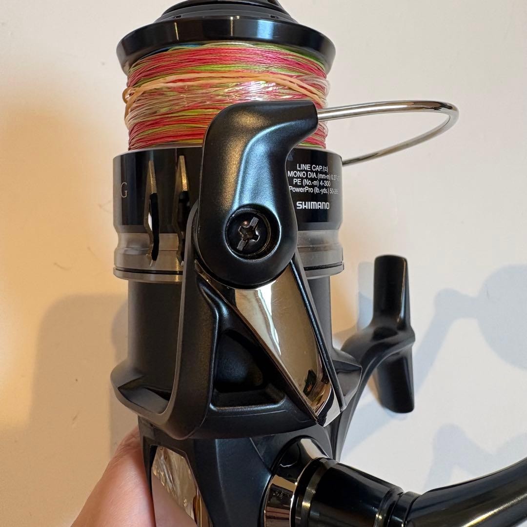 Shimano 20 Stradic SW 8000HG Spinning Reel used