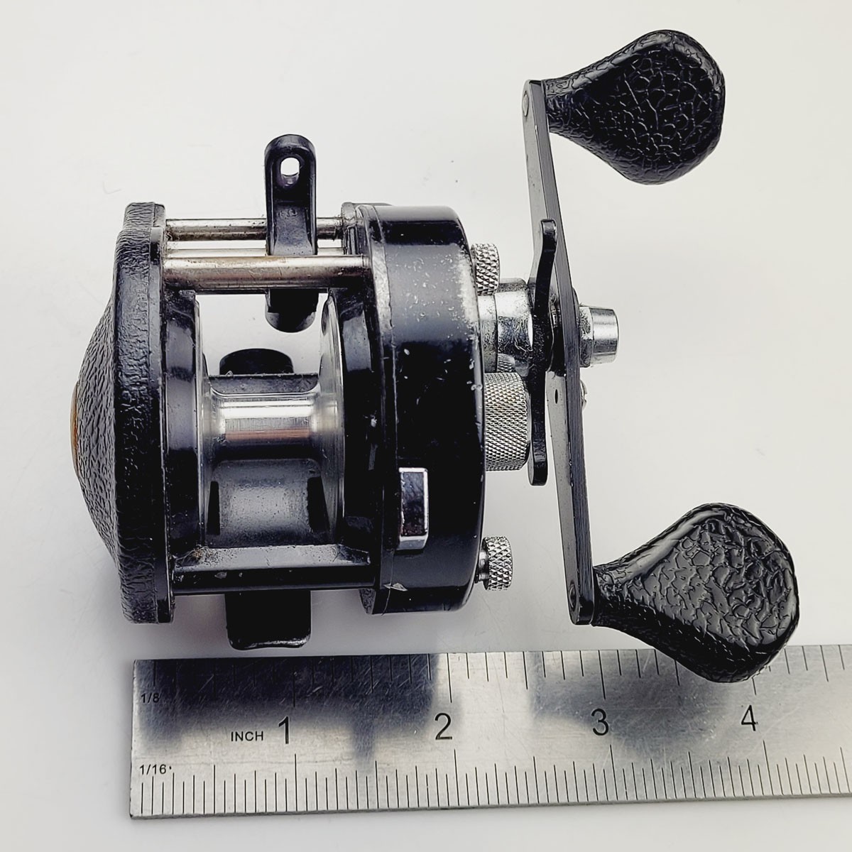 Lew Childre Lew’s Baitcasting Reel BB-1N Speed Spool Black R/H (E)