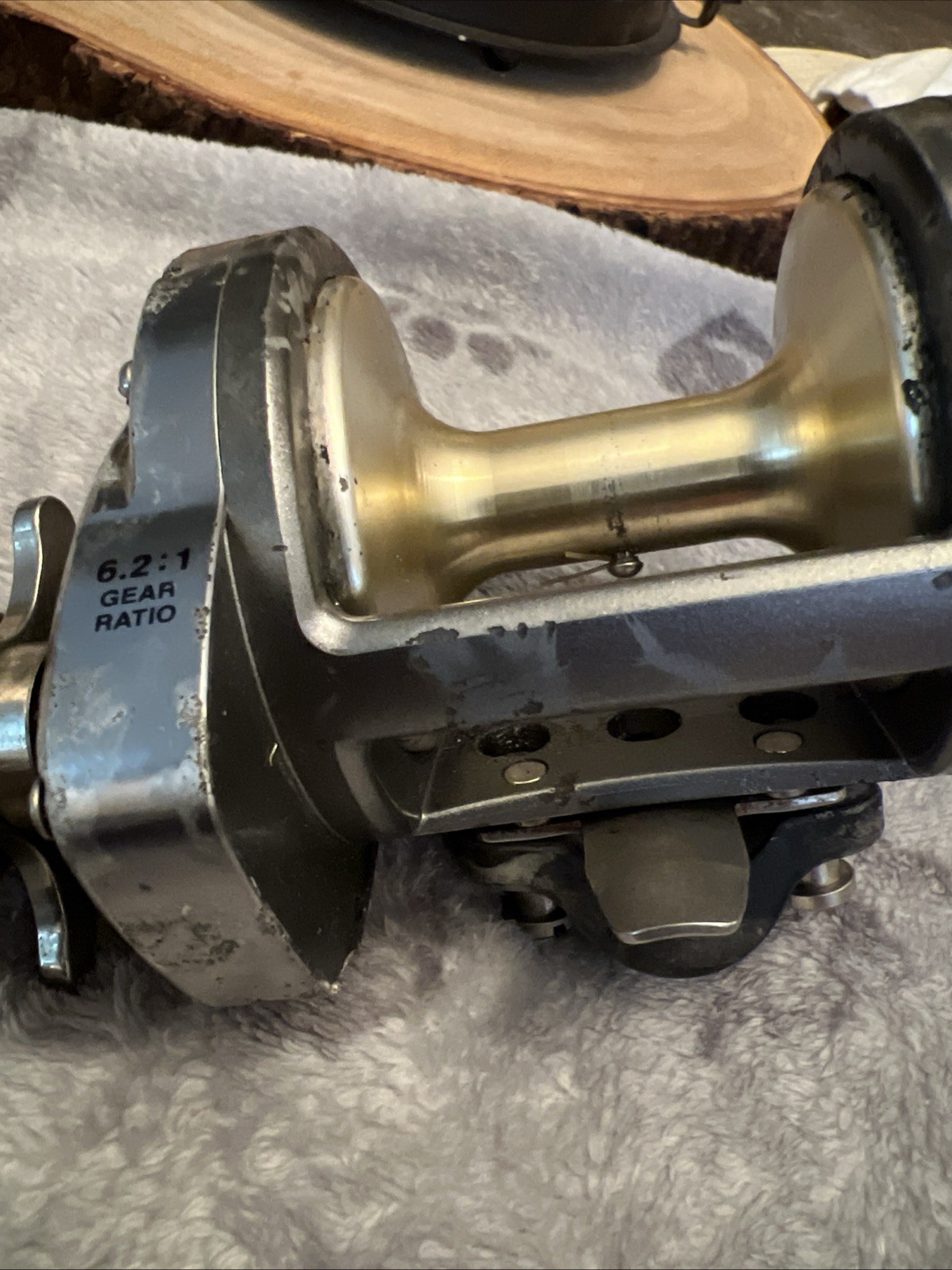 SHIMANO TORIUM 30 BAITCAST REEL GEAR RATIO 6.2:1 UNTESTED