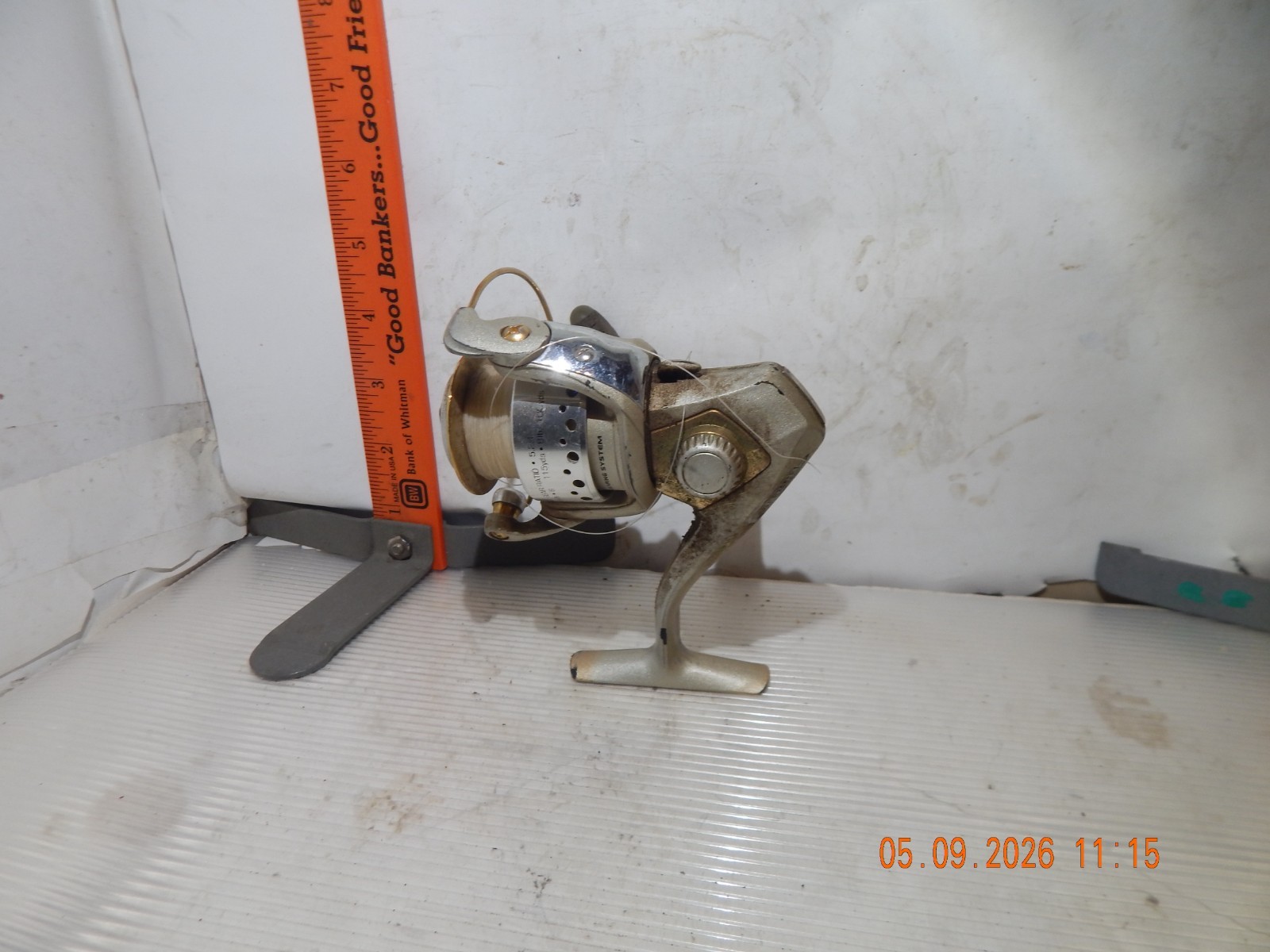 Bass Pro Shops Enticer Spinning Reel – Works, needs cleaned