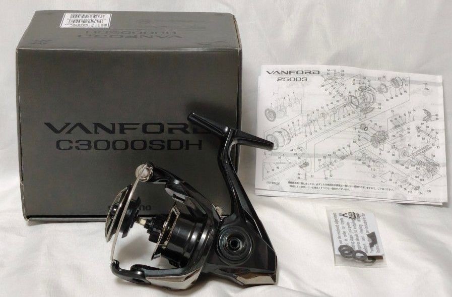 SHIMANO 24 Vanford C3000SDH Spinning Reel Body Only JDM